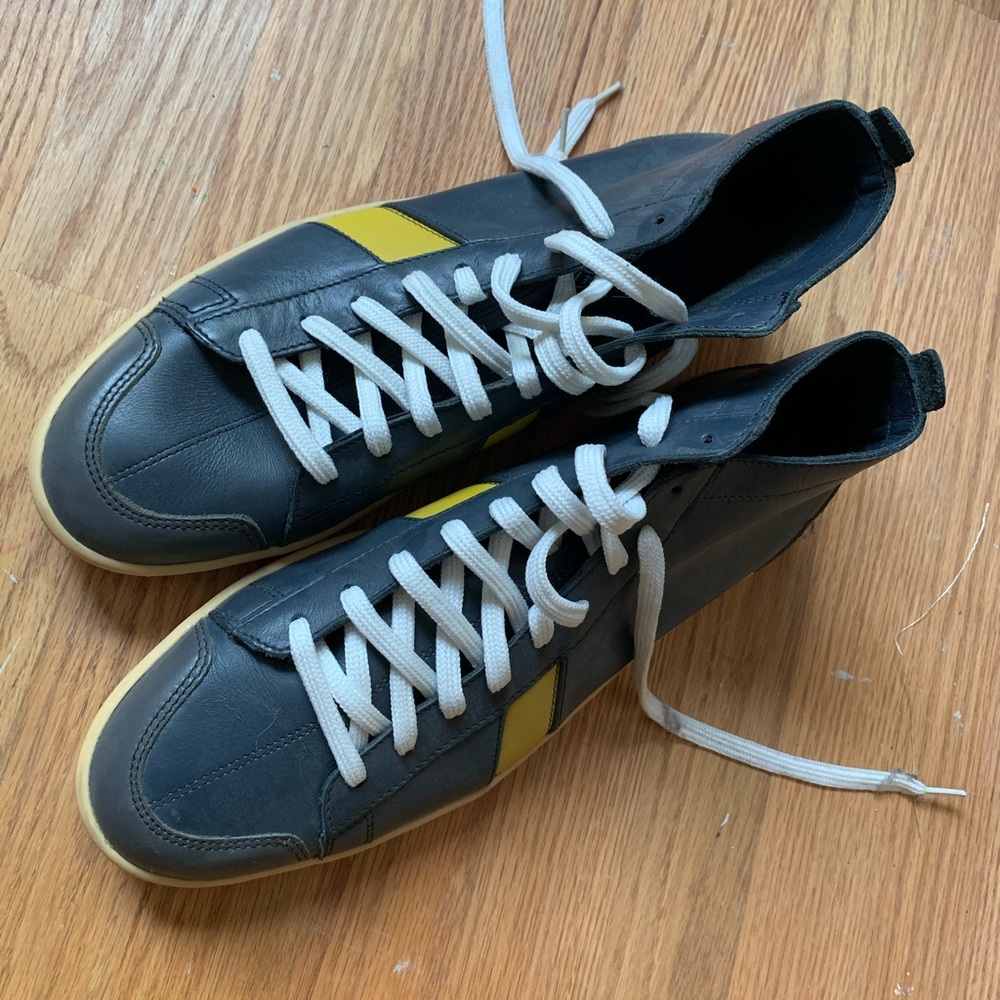 Designer Men’s sawa sneakers size 44 brand new